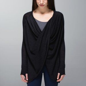 Lululemon Twist & Wrap Sweater long sleeve loose Black